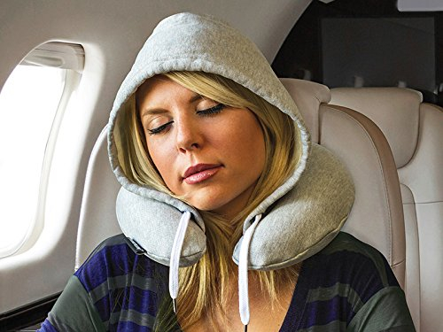 Sleeping on a Plane, Hacks for Sleeping on a Plane, How to Sleep on a Plane, Sleep while traveling, travel hacks