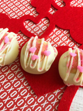 Valentines Day No-Bake Peanut Butter Balls Recipe