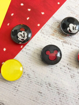 Mickey Fridge Magnets, Disney Fridge Magnets, Disney Crafts, Mickey Kids Crafts