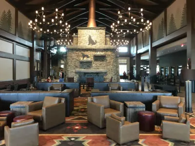 How To Save Money at Great Wolf Lodge, Great Wolf Lodge Savings Plan, Great Wolf Lodge Tips, Family Travel, Traveling With Kids