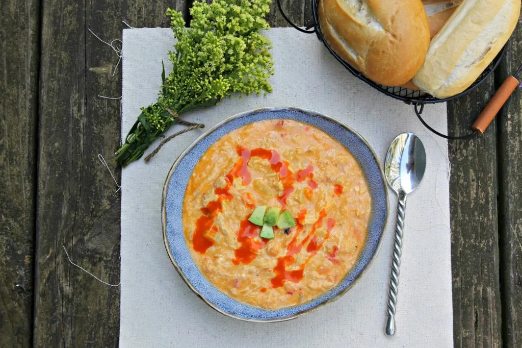 Buffalo Chicken Slow Cooker Soup, Buffalo Chicken Soup, Slow Cooker Soup, Crock-Pot Soup Recipe, Soup Recipe, One-bowl Dinner