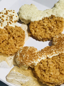 Mickey Pumpkin Rice Krispies Treats, Halloween Mickey Rice Krispies, Halloween Treats, Disney Food, Mickey Rice Krispies