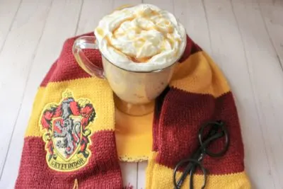 Butterbeer Mug Cake, butterbeer recipe, mug cake recipe, mug cake Butterbeer Mug Cake, butterbeer recipe, mug cake recipe, mug cake