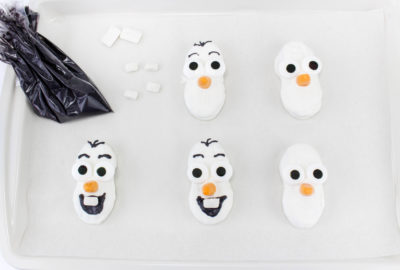 Olaf Cookies, Disney's Frozen Cookies, Disney's Frozen Recipe, Frozen 2 Recipe, Frozen 2 Craft