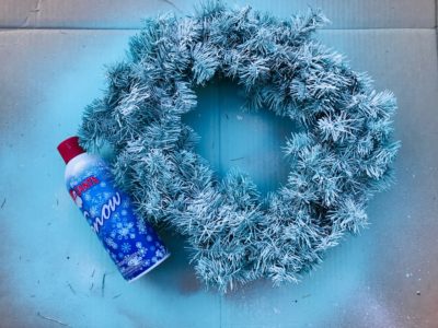 Frozen Inspired Olaf Wreath Craft, Olaf craft, Frozen 2 craft. Frozen 2, Disney Movie Craft