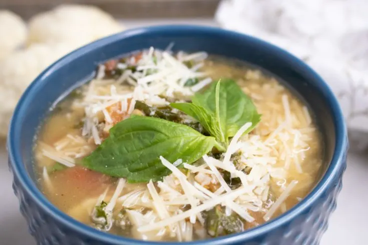 Roasted Cauliflower Rice Soup, Winter Soup Recipe, Broth Soup Recipe, Cauliflower Soup, Vegetable Soup Recipe