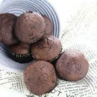 Chocolate Protein Muffins, Easy Chocolate Protein Muffins, Chocolate Chip Protein Muffins