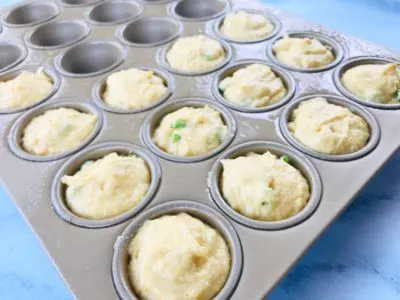 Moist Cornbread Muffins, Homemade Cornbread Muffins, Mini Cornbread Muffins, Jalepeno Cheddar Cornbread Muffins