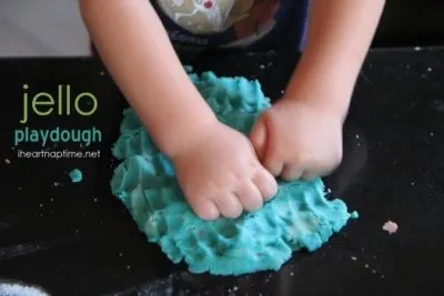 Rainy Day Kids Activities, Rainy Day Activities For Toddlers, Rainy Day Activities, Kids Play Ideas Rainy Day Kids Activities, Rainy Day Activities For Toddlers, Rainy Day Activities, Kids Play Ideas