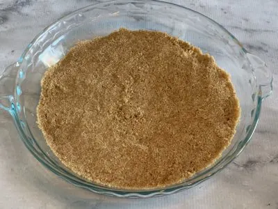 Frozen Brandy Alexander Pie: This easy pie recipe is creamy, boozy and delicious! Inspired by the classic cocktail, it's a refreshing summer dessert! #Pie #Dessert #FrozenDessert #SummerDessert #FrozenPie #BrandyAlexander #CocktailRecipe #BoozyPie Frozen Brandy Alexander Pie: This easy pie recipe is creamy, boozy and delicious! Inspired by the classic cocktail, it's a refreshing summer dessert! #Pie #Dessert #FrozenDessert #SummerDessert #FrozenPie #BrandyAlexander #CocktailRecipe #BoozyPie