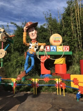 Hollywood Studios Itinerary, Hollywood Studios Park Guide, Hollywood Studios Planning Tips, Galaxy's Edge Planning Tips