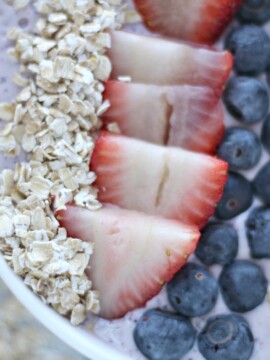Banana Berry Smoothie Bowl, Easy Smoothie Bowl Recipe, Strawberry Banana Smoothie Bowl, Protein Packed Smoothie Bowl Recipe