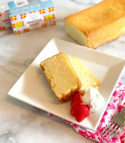 Classic Pound Cake, Pound Cake Recipe, Easy Pound Cake Recipe, Pound Cake Loaves, Minerva Butter, Minerva Butter Recipe Classic Pound Cake, Pound Cake Recipe, Easy Pound Cake Recipe, Pound Cake Loaves, Minerva Butter, Minerva Butter Recipe