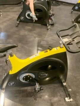 Beginner Spinning Tips, Beginner Indoor Cycle Tips, Indoor Cycling Tips, Spin Class Tips