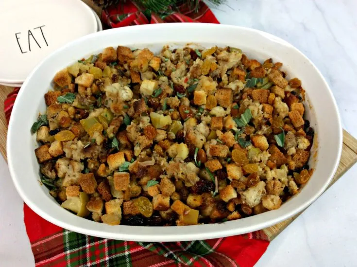Apple Sausage Stuffing, Apple Sausage Thanksgiving Stuffing, Thanksgiving Dressing