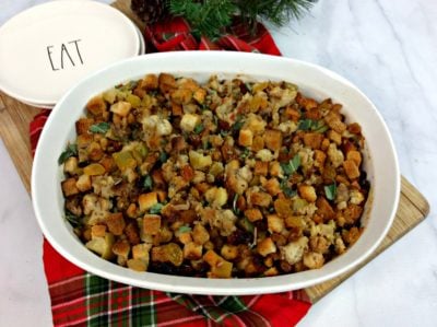 Apple Sausage Stuffing, Easy Thanksgiving Stuffing, Apple Sausage Stuffing Recipe, Apple Sausage Thanksgiving Dressing, Thanksgiving Side Dish Recipe