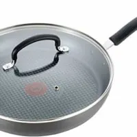 T-fal E76507 Ultimate Hard Anodized Nonstick 12 Inch Fry Pan with Lid, Dishwasher Safe Frying Pan, Black