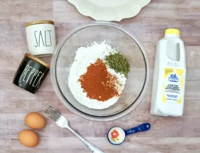 Flour spice mixture for fried chicken