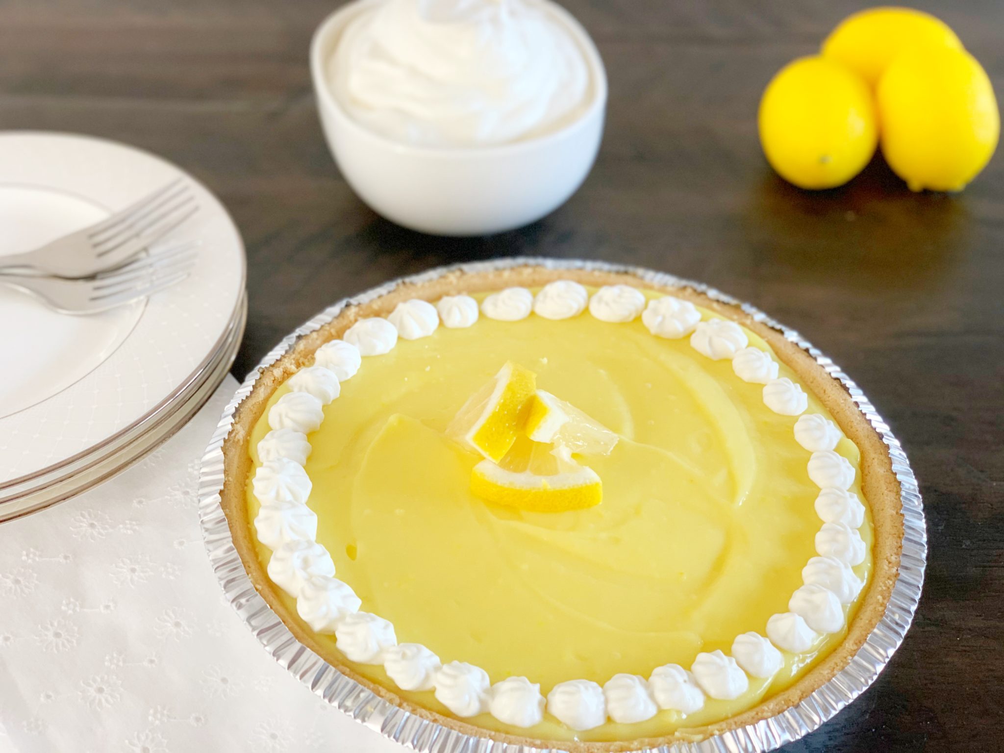 4-Ingredient Frozen Lemon Pie Recipe That's Sweet & Tart