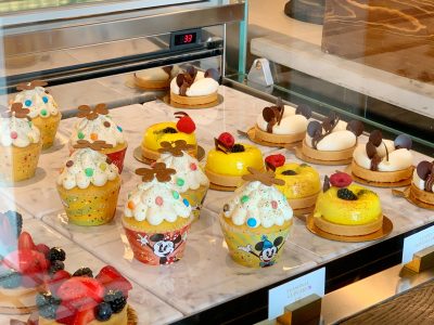 Le Petit Cafe Disney, Riviera Le Petit Cafe, Disney Cupcakes