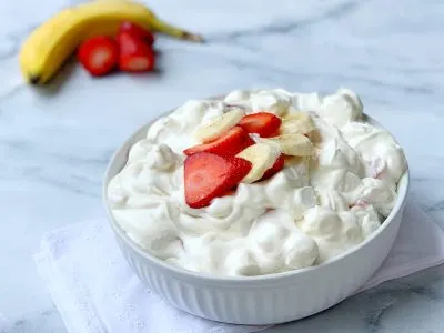 Strawberry Banana Cheesecake Dessert Salad Recipe