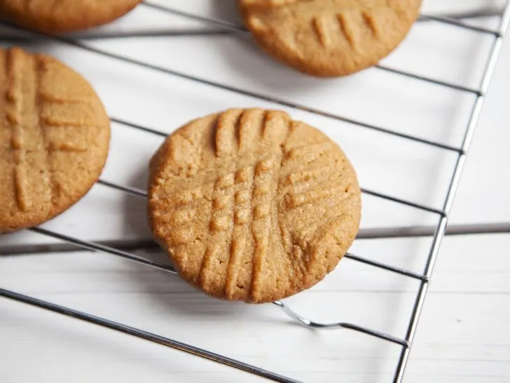 Keto Peanut Butter Cookies Recipe