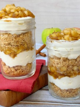 Easy Mini Apple Pie Trifle Recipe, How To Make Apple Pie Trifle, Single Serving Dessert
