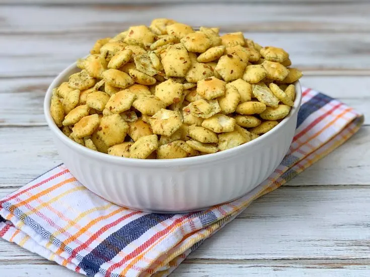 Spicy Oyster Crackers Recipe, Easy Spicy Oyster Crackers Recipe