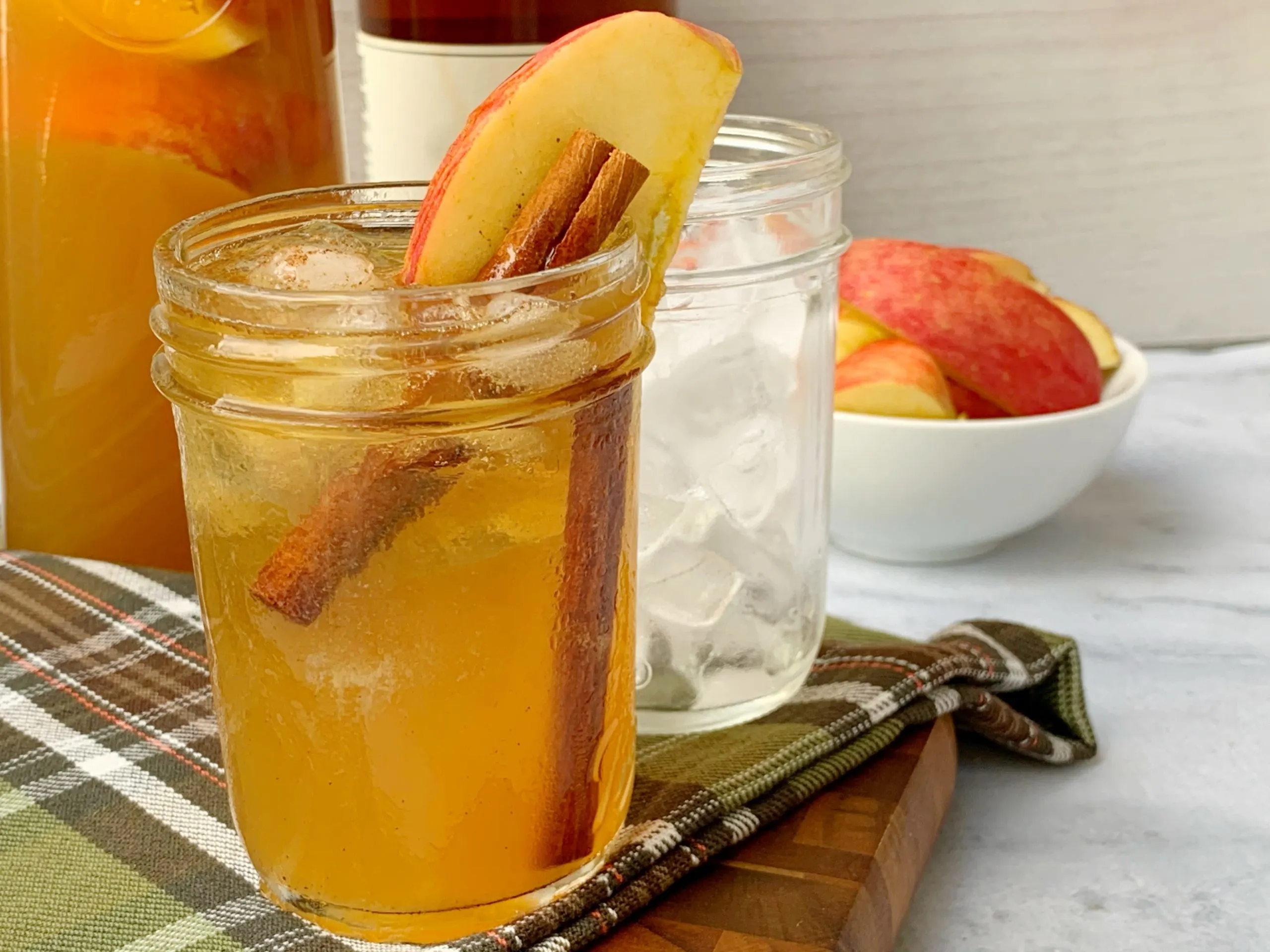 Whiskey Apple Cider Punch Recipe