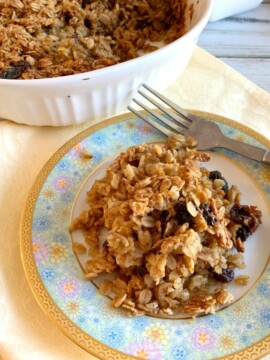 Oatmeal Raisin Breakfast Casserole
