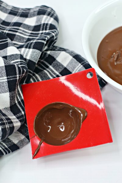 Making Hot Chocolate Bombs