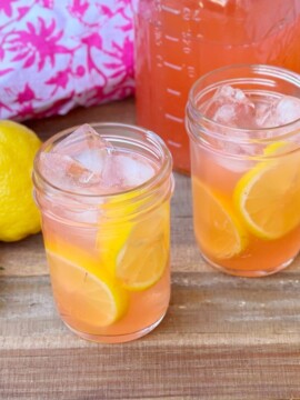Homemade Strawberry Lemonade Moonshine Recipe