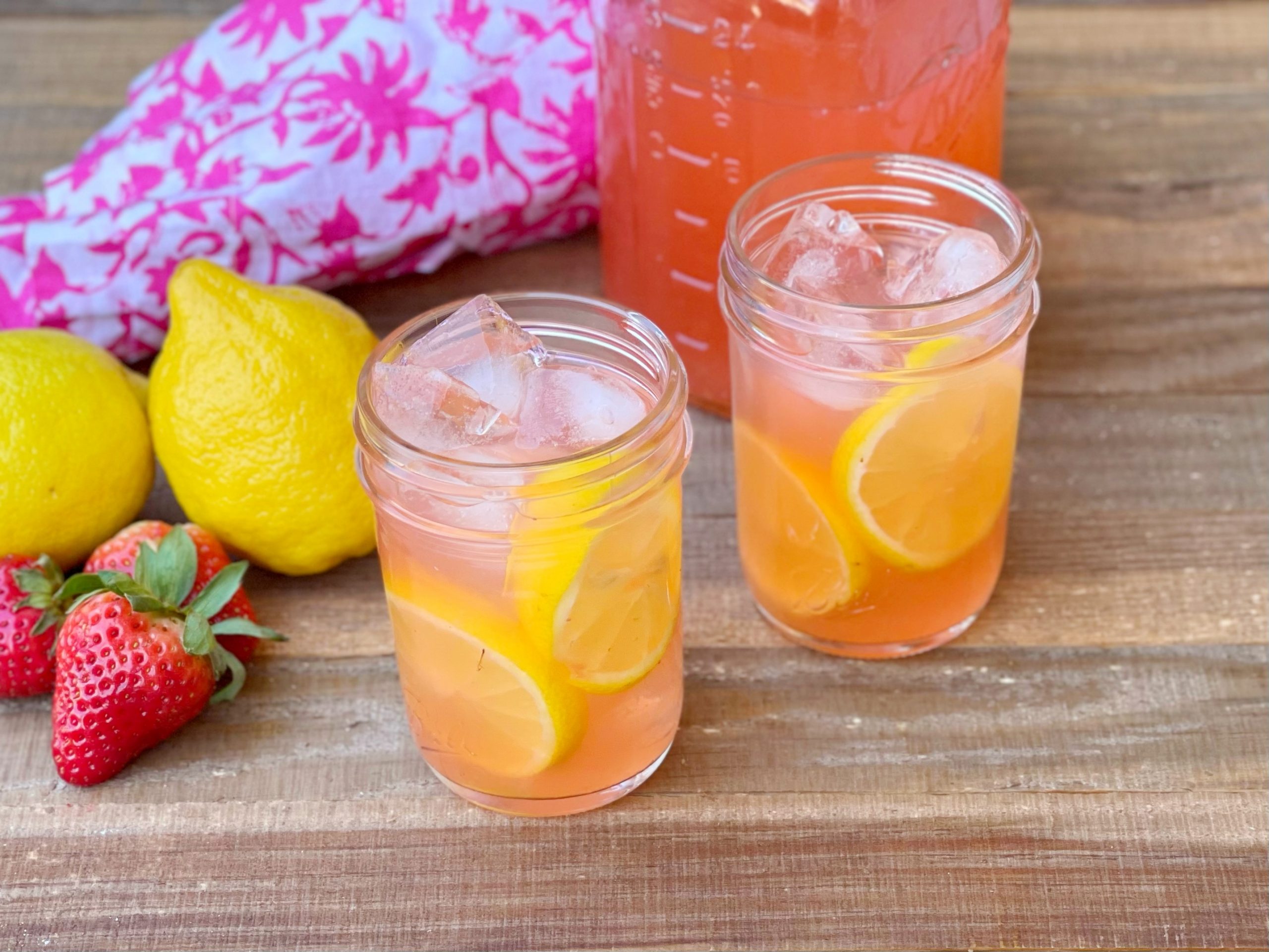Easy Strawberry Lemonade Moonshine Recipe (With Everclear)
