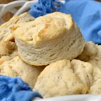 3-ingredient buttermilk biscuit recipe