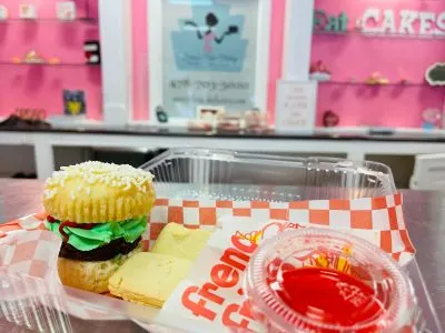Felicia's cakes in Macon, Georgia - bakery