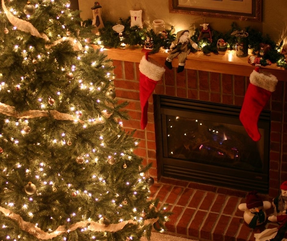 How To Prevent A Christmas Tree Fire In your Home