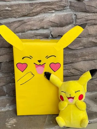 Pokemon Pikachu Valentines Box