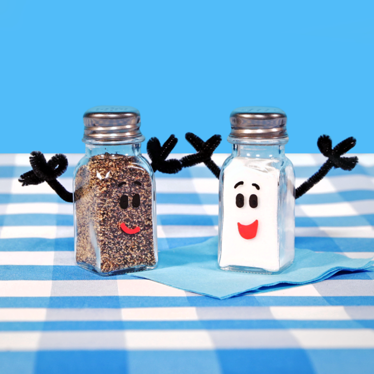 Salt and Pepper Shakers Blues Clues