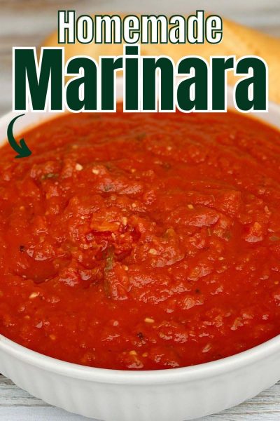 The BEST homemade marinara sauce -with no carrots or celery! Make a big batch and freeze half for later.