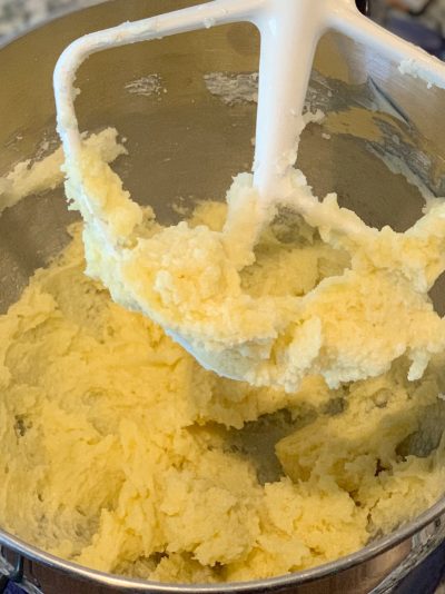 Making cookie dough in stand mixer