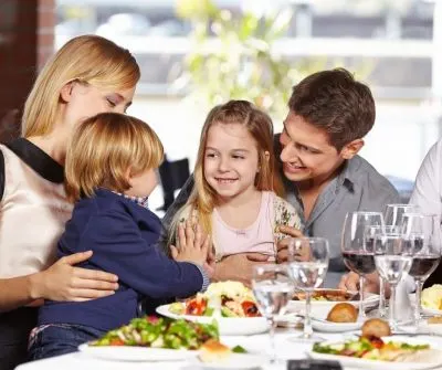 Family Dining out Tips