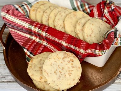 Buttery Toffee Shortbread Cookie Recipe