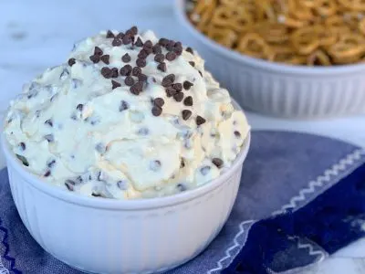 Easy cannoli dessert dip Easy cannoli dessert dip