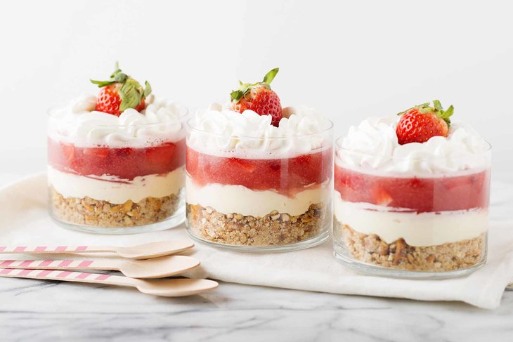 Image for Strawberry Pretzel Trifles