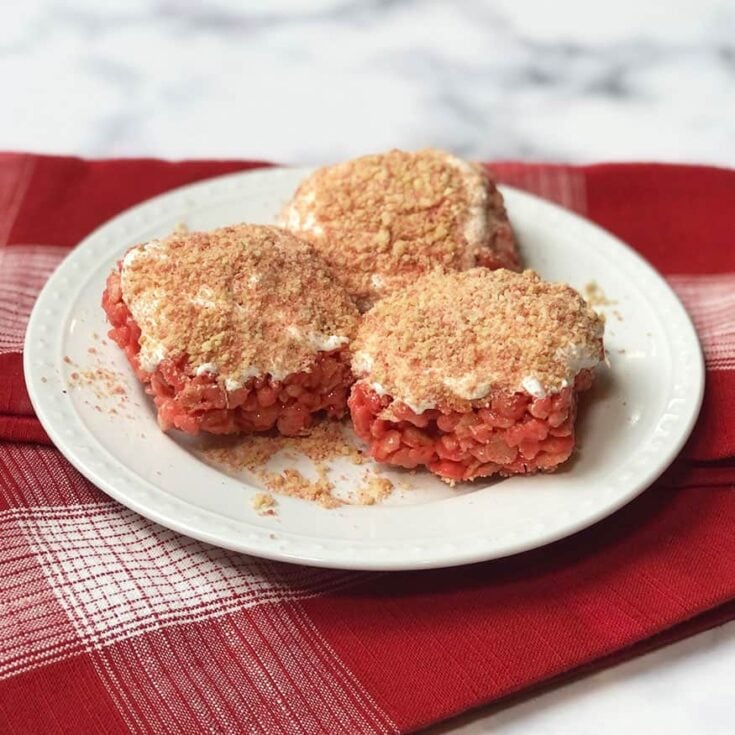 Image for Strawberry Rice Crispy Treats {with strawberry crunch crumble!}