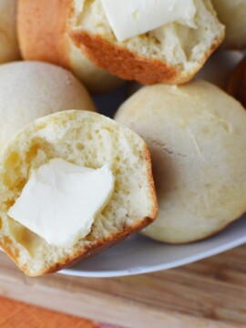 Homemade No Knead Yeast Dinner Rolls