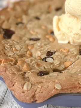Pumpkin Spice Cookie Skillet Recipe