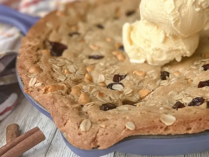 Pumpkin Spice Cookie Skillet Recipe