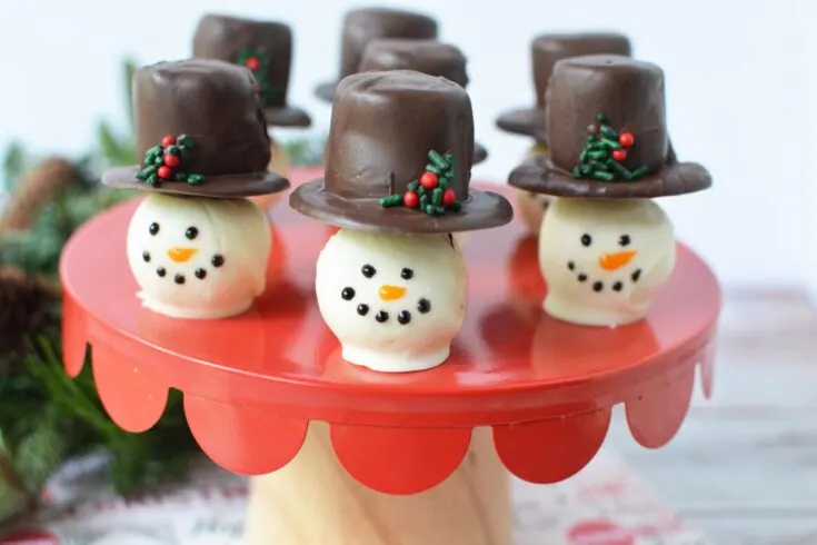 Christmas Snowman Truffles Dessert