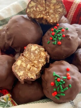 How To Make Bourbon Pecan Pie Balls